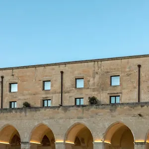chiostro-dei-domenicani-dimora-storica.lecce-hotels.com/