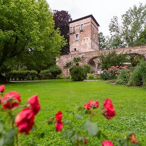 Massimago Wine Tower Gasthof